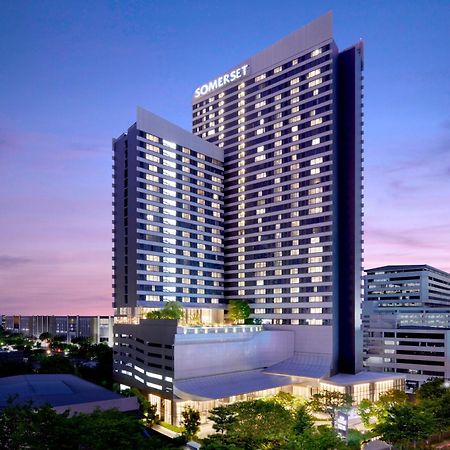 Somerset Rama 9 Bangkok Esterno foto Somerset by Fraser